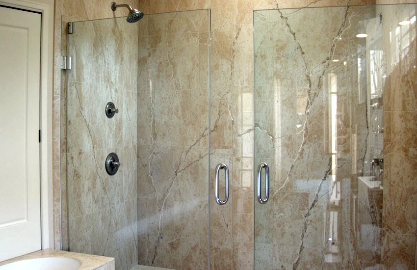 Cleaning Glass Shower Doors with Soap Scum
