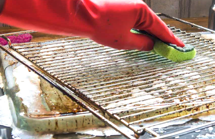How to Clean Oven Racks with Dryer Sheets