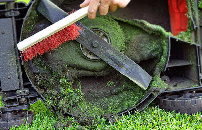 How to Clean Under Lawn Mower Without Spilling Gas