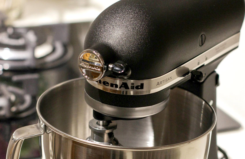 How to Clean Black Appliances Without Streaks